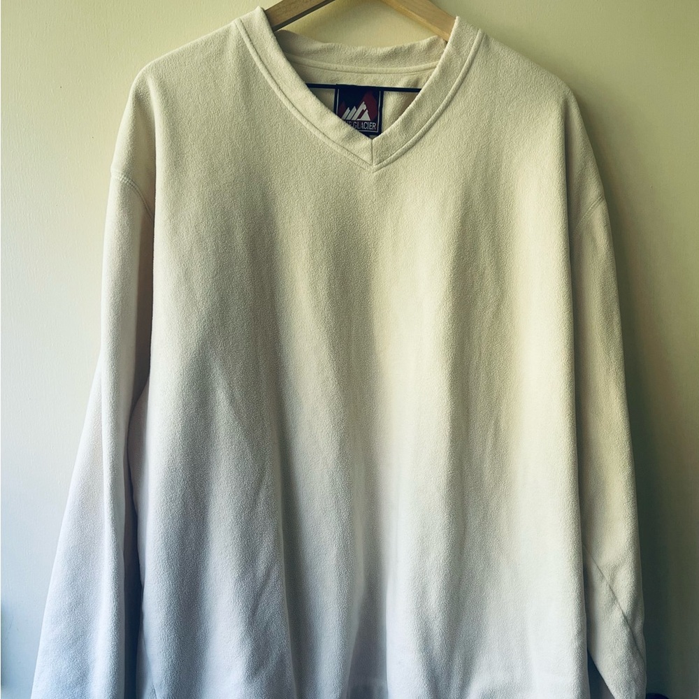 Blue Glacier Men’s XL Fleece Pullover in a soft cream/ivory color.